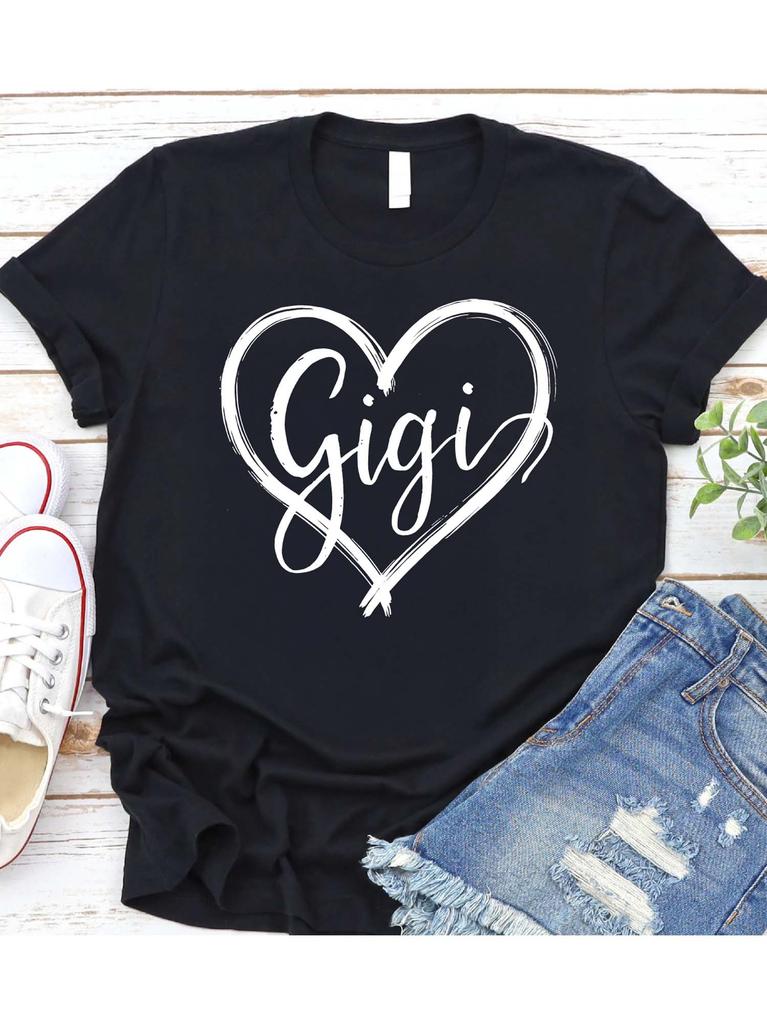 Women's Pure - Cotton Black T - shirt: "Gigi" Heart - centered Name Print