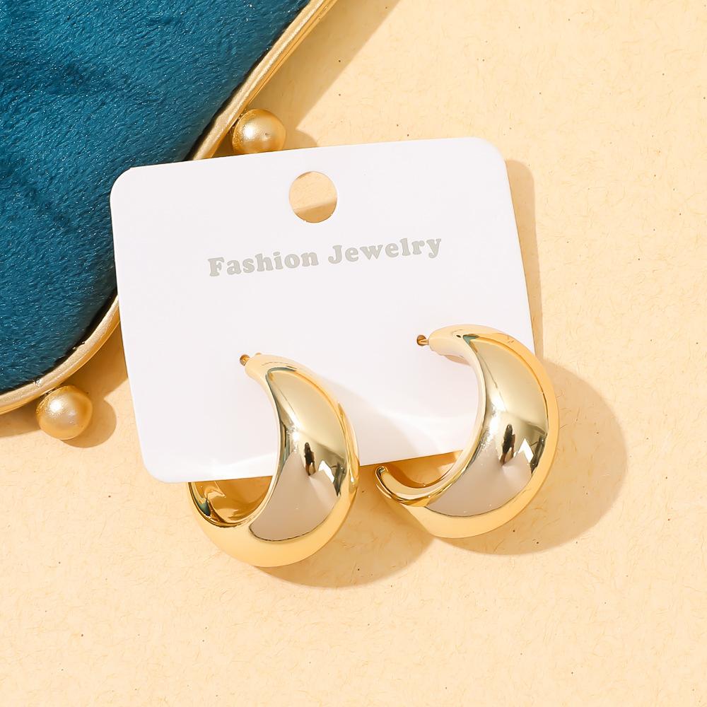 European and American ins geometric simple stud earrings acrylic niche high-end gold-plated earrings women's