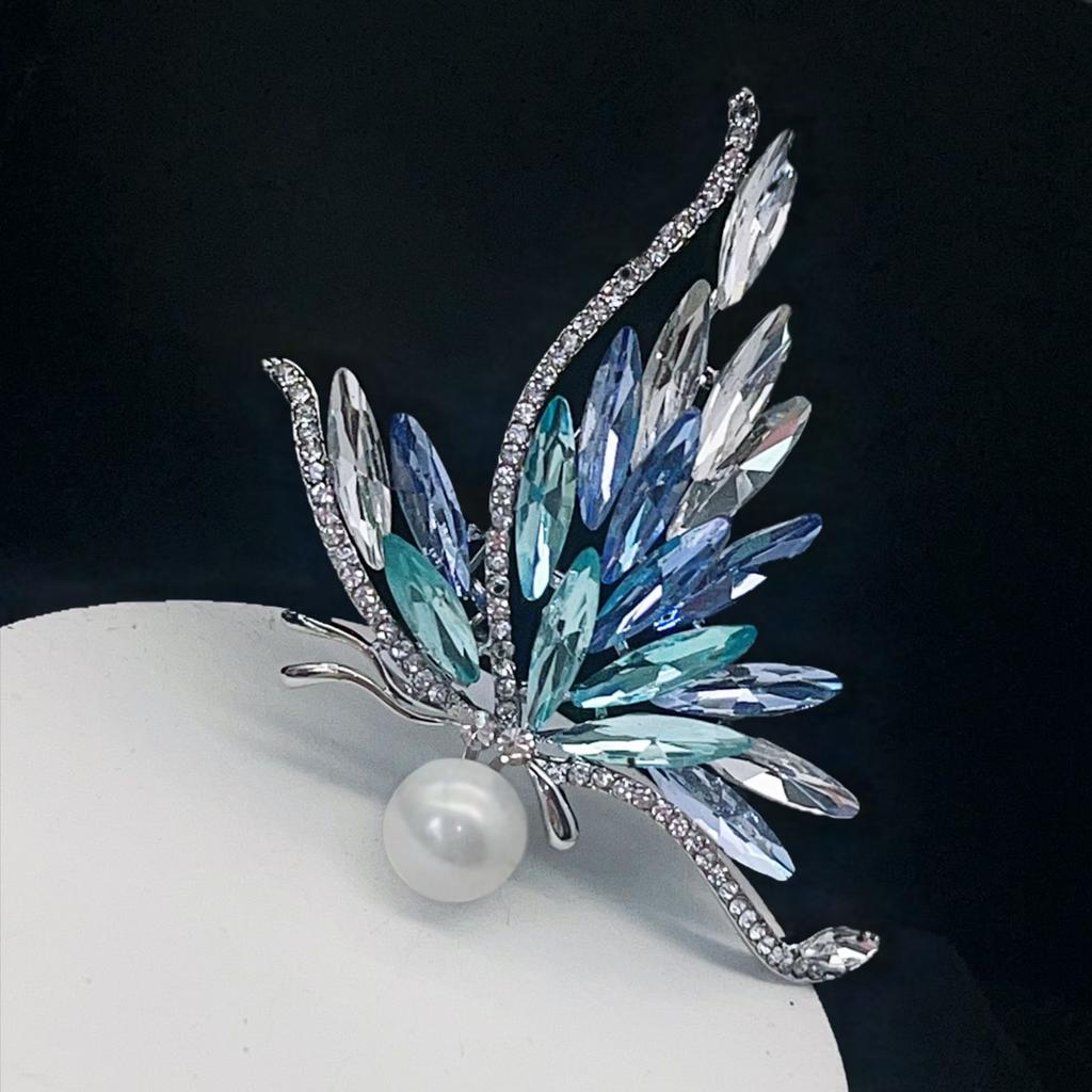 Light Luxury Blue Butterfly Brooch for Women