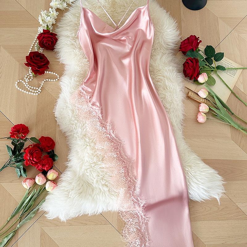 Fashionable and Sexy Nightgown, Backless, Form-fitting Ladies' Home Wear, Halter Dress, Lace Trim Nightgown