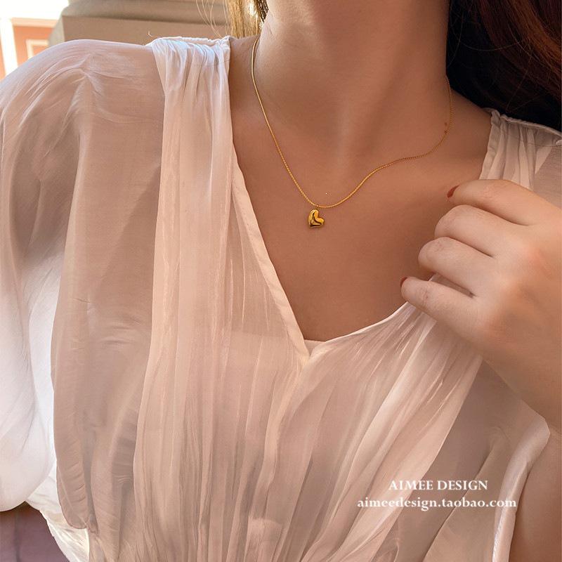 18K Gold-Plated Heart-Shaped Pendant Necklace with Fine Titanium Steel Chain
