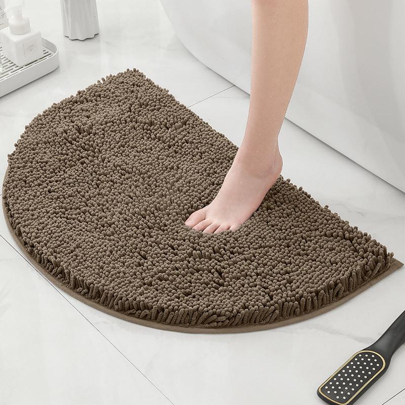 Bathroom Non-Slip Floor Mat Door Mat Absorbent Carpet Bathroom Door Mat Chenier Encrypted Semicircular Foot Mat