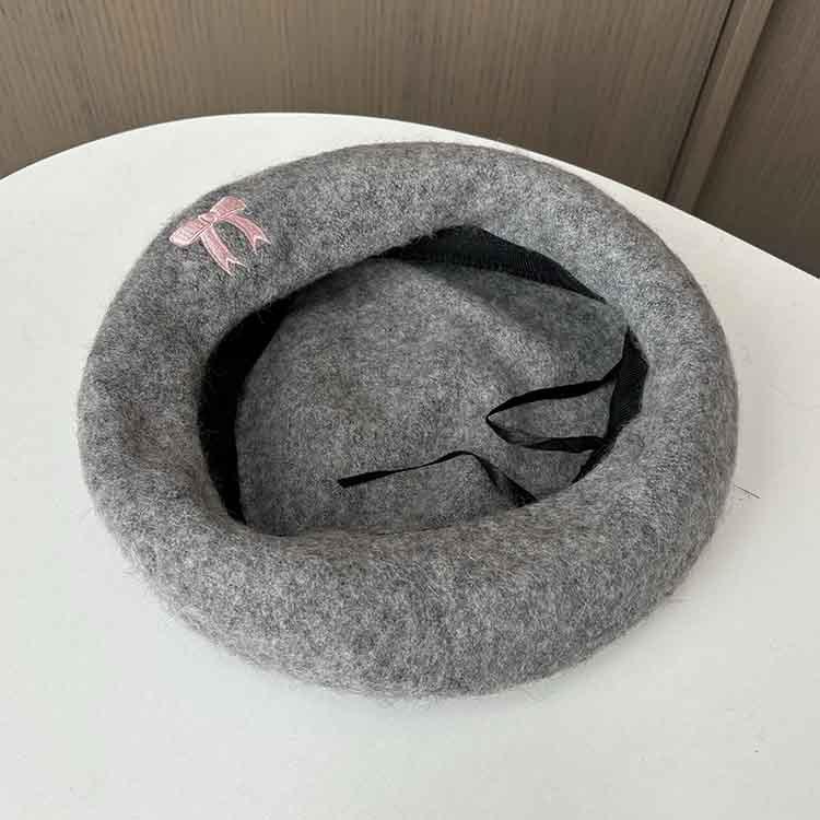Embroidery three-dimensional bow woolen beret female autumn and winter fashion painter hat showing face small pumpkin hat