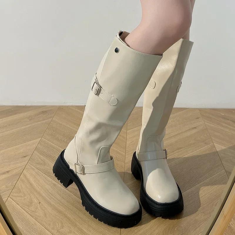 Mode Femmes Bottes Moto Hautes au Genou Plateforme Talons Moyens Chaussures 2024 Mode Hiver Nouvelles Bottes Gothiques Tendance Robe Mujer Zapatos