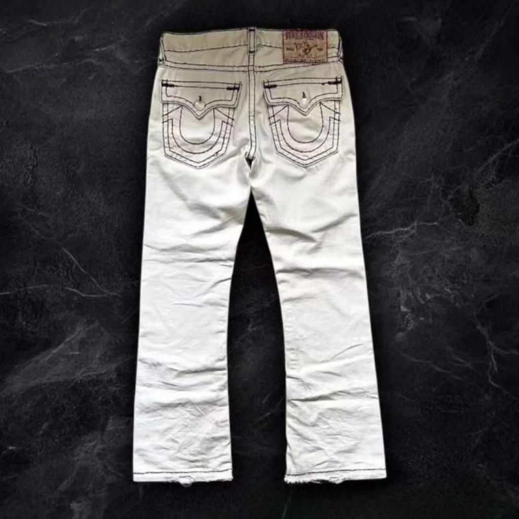 FlowStreet Harajuku Vintage Y2K Vita Jeans Herr och Dam Gotiskt Punkbroderimönster Låg Midja Löst Sittande Jeans Trendiga Nya Streetwear