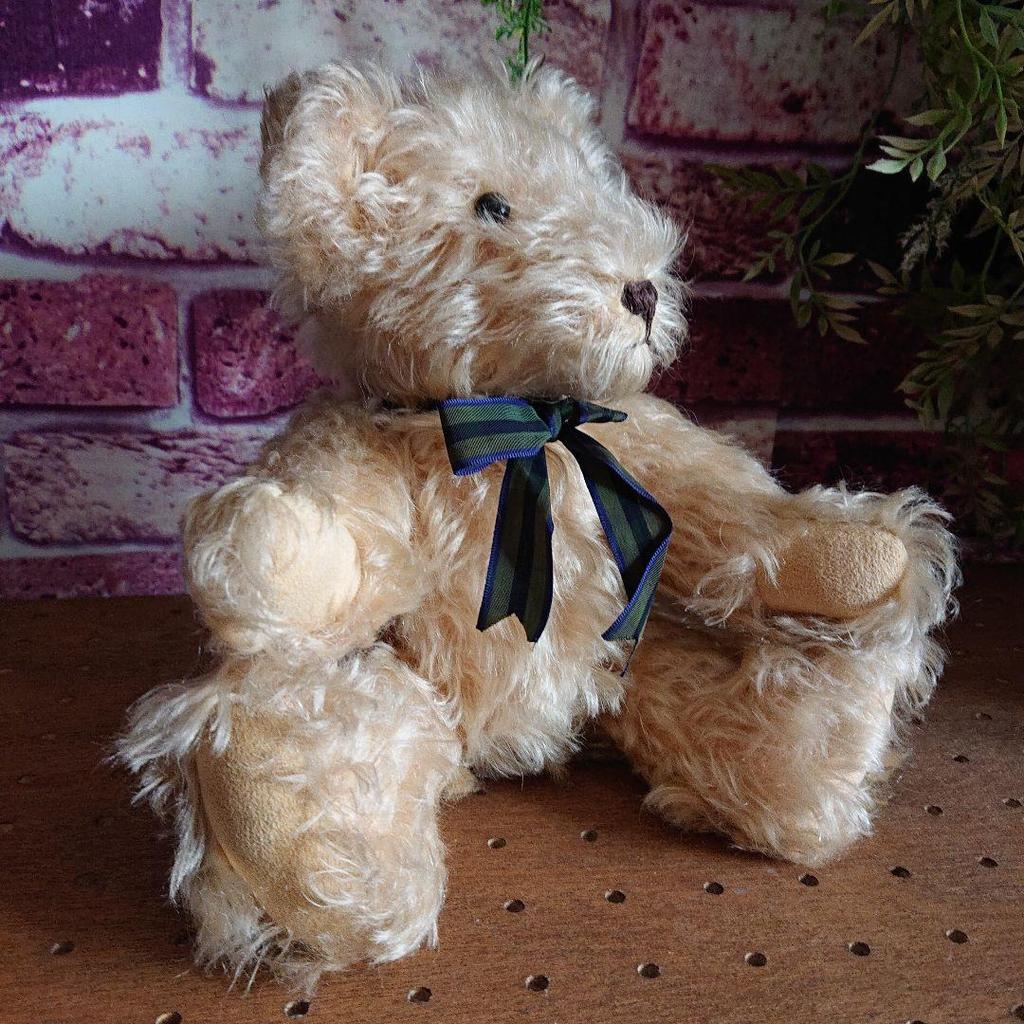 [USED] Vintage Teddy Bear, Artist Unknown