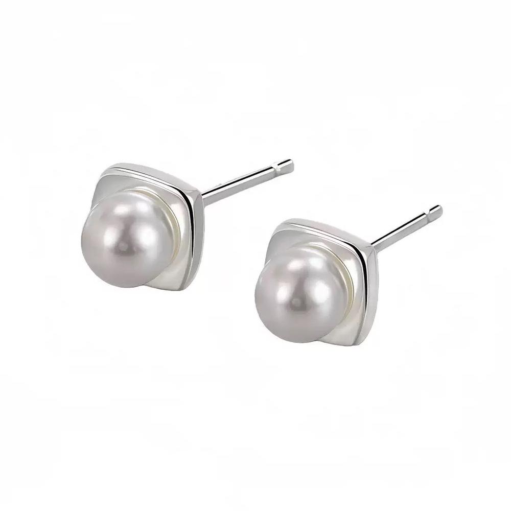 Sterling Silver Freshwater Pearl Square Stud Earrings – Elegant, Versatile, High-End Accessories for Women