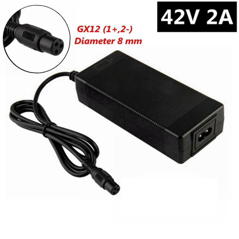 36V 2A Lithium-Batterieladegerät für 42V 2A 10er-Serie Li-Ionen-Akkupack Geräuschloses Ladegerät DC 5.5*2.1MM Stecker 3P GX12 Stecker DC 8MM