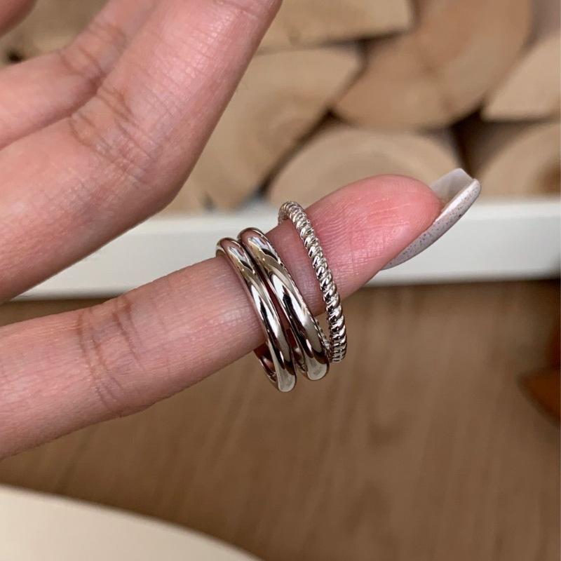 Light Luxury Minimalist Style Ring Twist Wide Version Narrow Version Set Ring Stacked Wearing Daily Commuting Retro Versatile Design Index Finger Ring