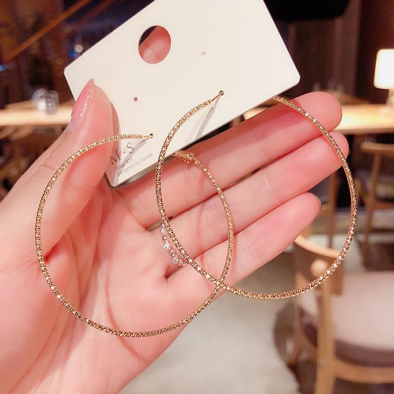 Dongdaemun Face-Slimming Hoop Ear Cuff: Trendy 2020 Silver Needle Earrings for Women