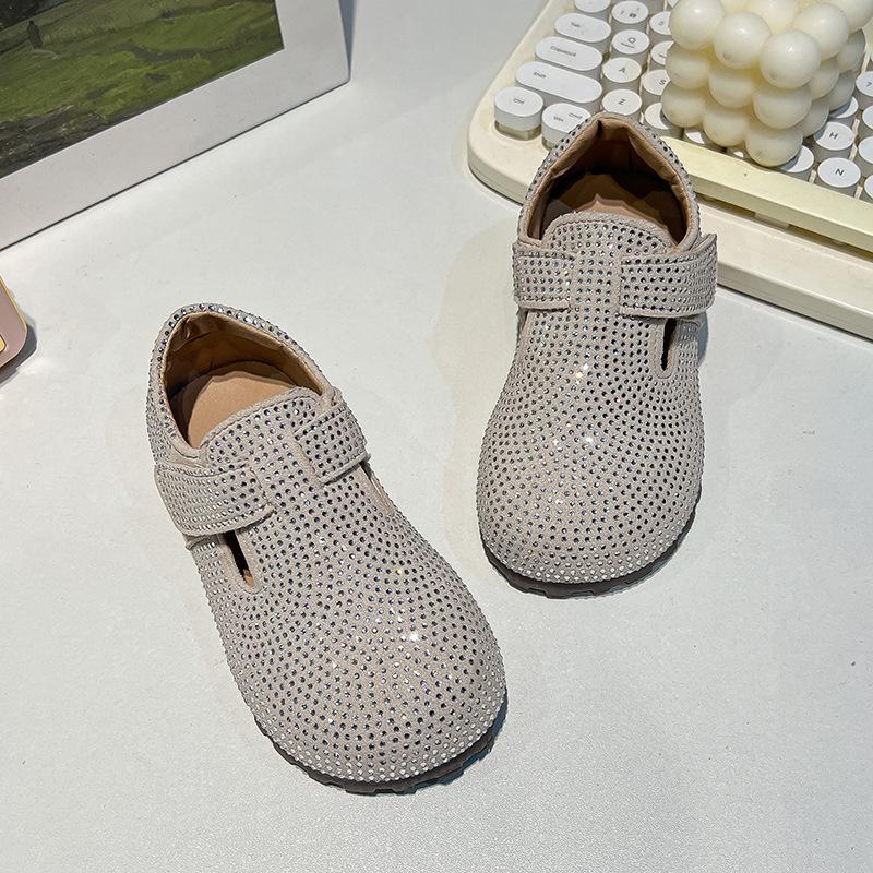 

Fashionable Rhinestone Autumn New Style Children s Soft Sole Comfortable Leather Shoes for Girls 36 серебряный
