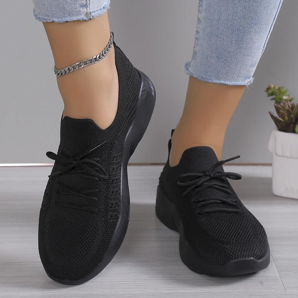 Atmungsaktive weiße Strick-Sneaker für Damen Sommer Leichte rutschfeste Laufschuhe Frau Übergröße Slip-on Freizeit-Sneaker