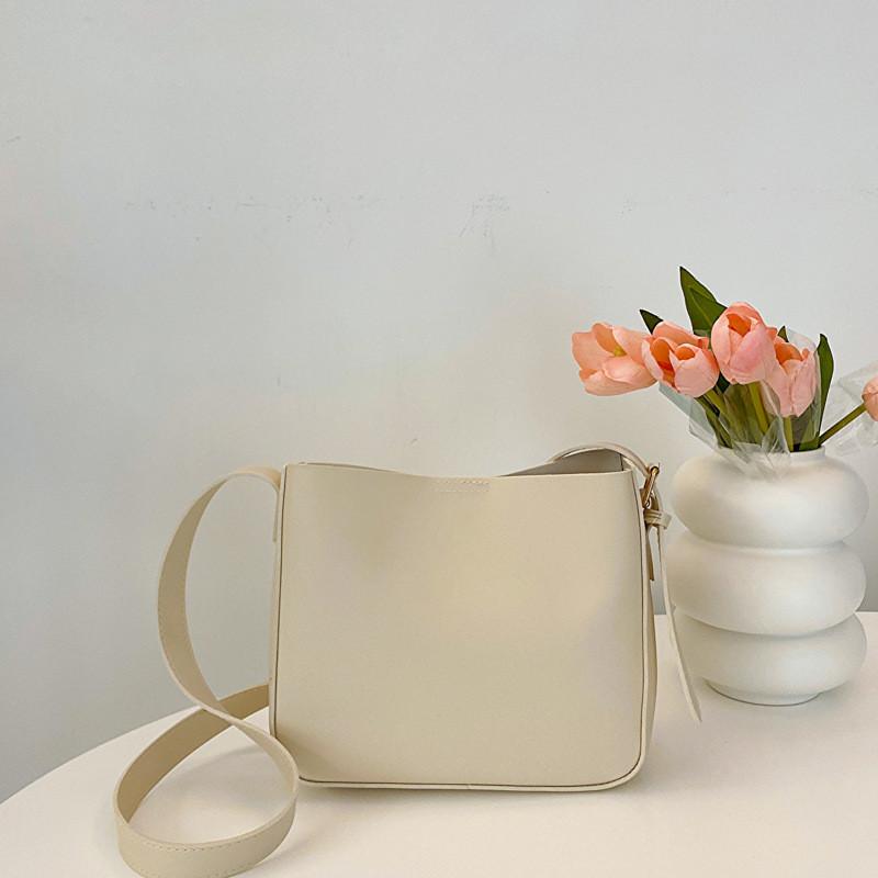 Hong Kong Style Vintage Trendy Texture Casual Crossbody Bucket Bag белый