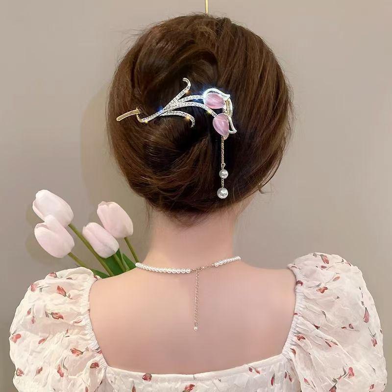 Elegant Rhinestone & Pearl Butterfly Tassel Hairpin - Women's Updo Clip