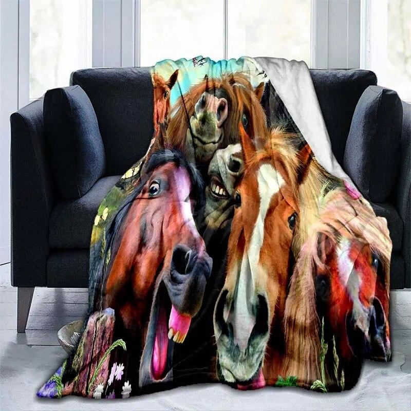 Přikrývka s koňským cvalem Zvířecí flanelové přikrývky 3D Art Decor potisk přikrývky Bílá přikrývka na přikrývku koně Rozkládací pohovky Přehoz přikrývky