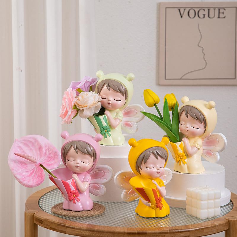 Vase Modern Girl Figurine, Dried Flower Stem Stand Living Room Tv Cabinet Home Décor Accessories Figurine