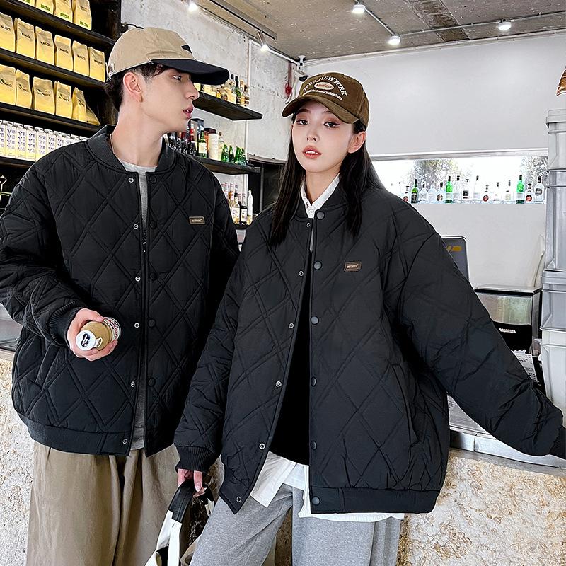 

Зимняя студенческая утепленная бейсбольная куртка женская Харадзюку свободная утепленная куртка для пары утепленная женская M чёрный