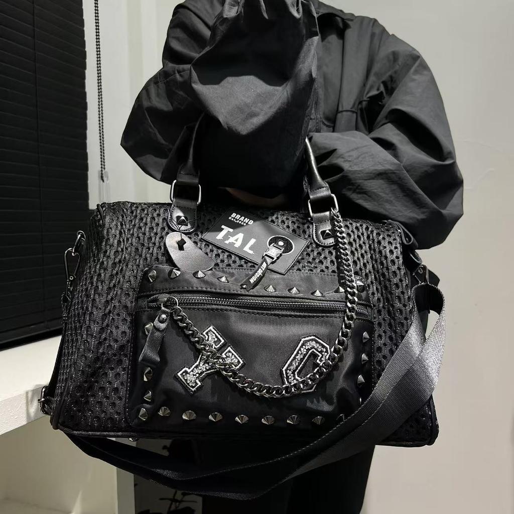 Hot Selling Women's Mesh Splicing Handbag with Rivet Chain, Personalized and Fashionable Street Shoulder Bag