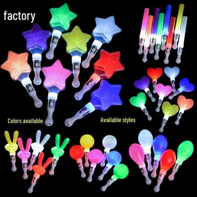 Leuchtender fünfzackiger Stern & Herz-Blitzstab – Konzert-Anfeuerungslicht-Requisite