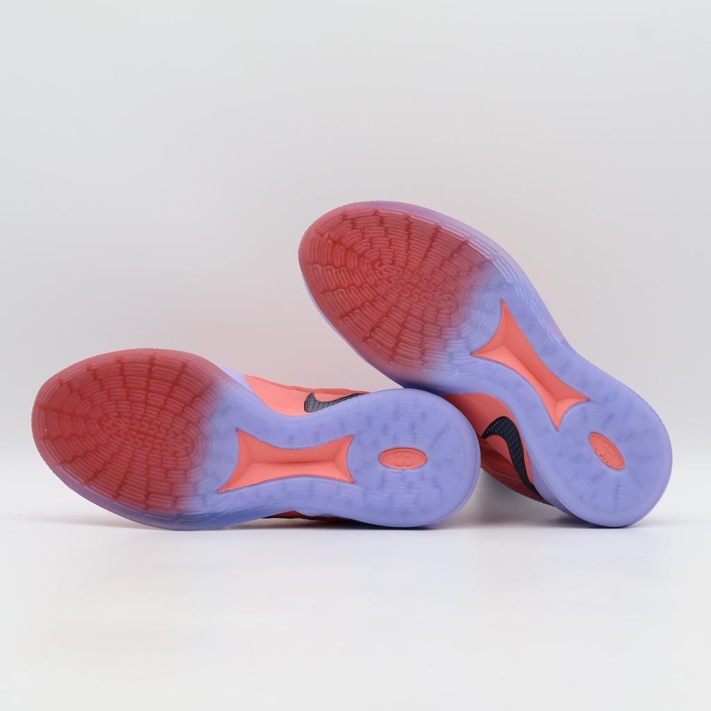 HF2881-500 HF2882-500 Nike Sabrina 3 Radiant (Women's)