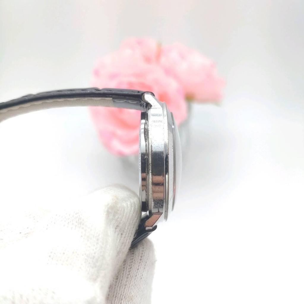 Used "Working item" Yves Saint LaurentYves Saint LaurentYSLHand-wound wristwatch17 jewelsLadiesManagement 1082d