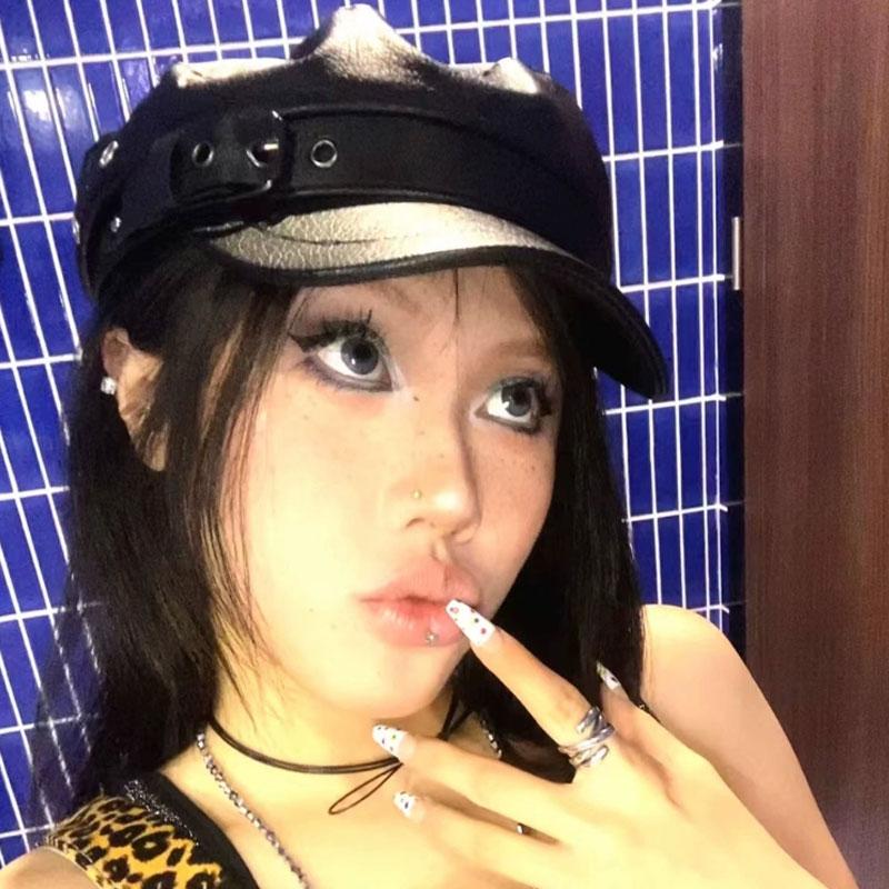 Autumn Winter Versatile Beret Retro Flat Top Visor Small Face Black Painter Hat Classic Versatile Adjustable Hat Octagonal Cap