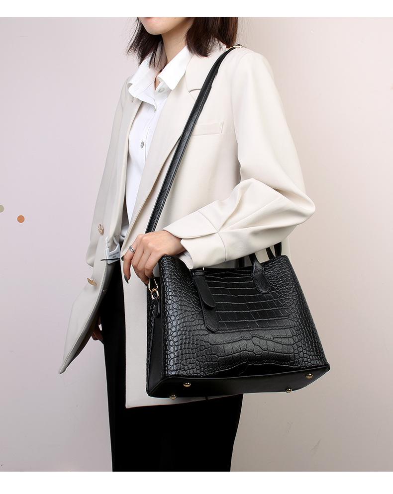 Crocodile Pattern Women's Handbag - 2025 New Large Capacity Tote for Commute & More