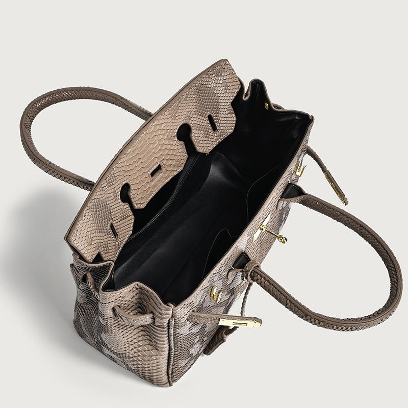 New Luxury High-quality Snake Pattern Platinum Bag Temperament Portable Shoulder Oblique Span Women's Bag