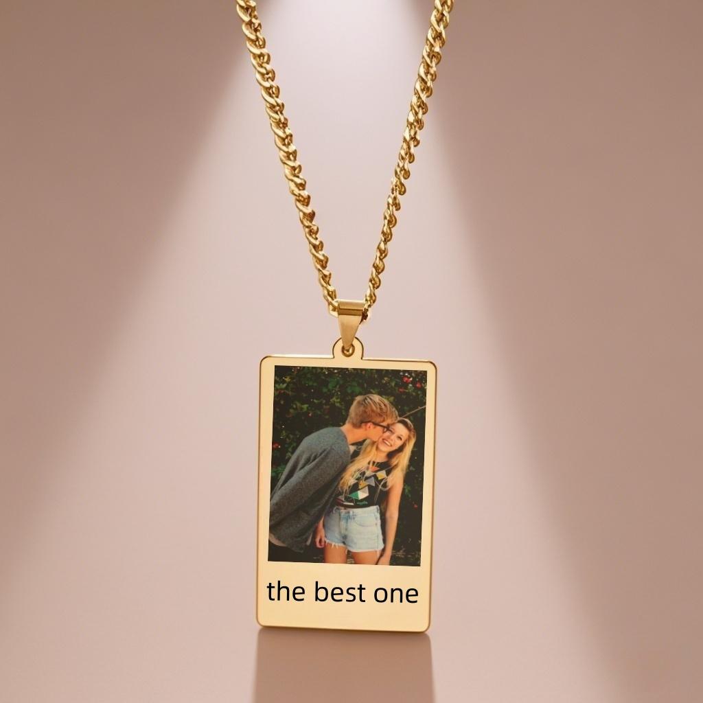 Jeshayuan Personalised Photo Necklace Custom Picture Engrave Text Necklace for Boy Girlfriend Pet Memorial Anniversary Gift