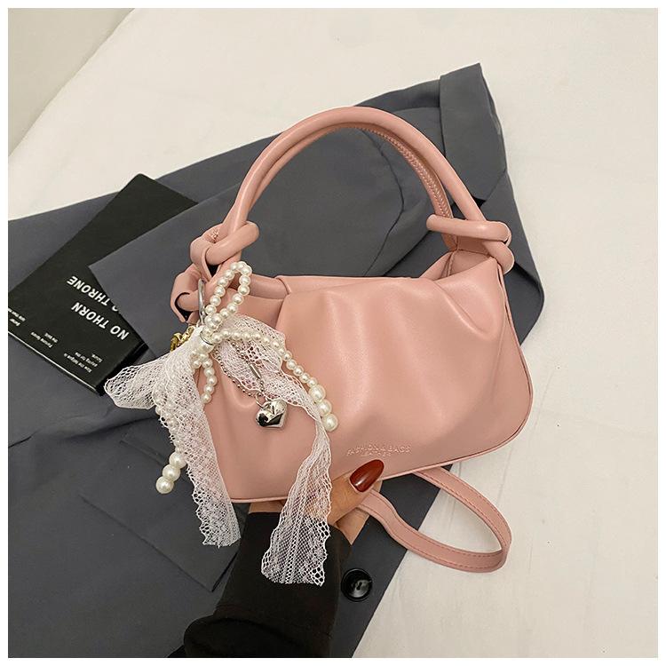 High-end Niche Bag Women's 2025 New Summer Versatile Messenger Bag Fashionable Portable Pleated Bucket Bag