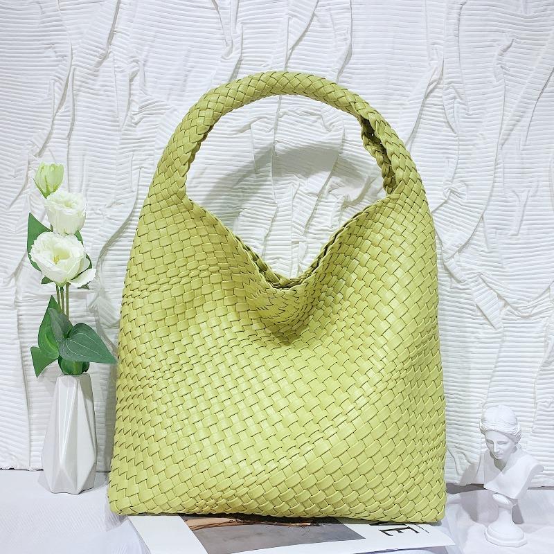 Soft Leather Woven Shoulder Large Bag Large Capacity Child and Mother Bucket Bag Lazy Wind Tote Bag Shopping Travel Handbag