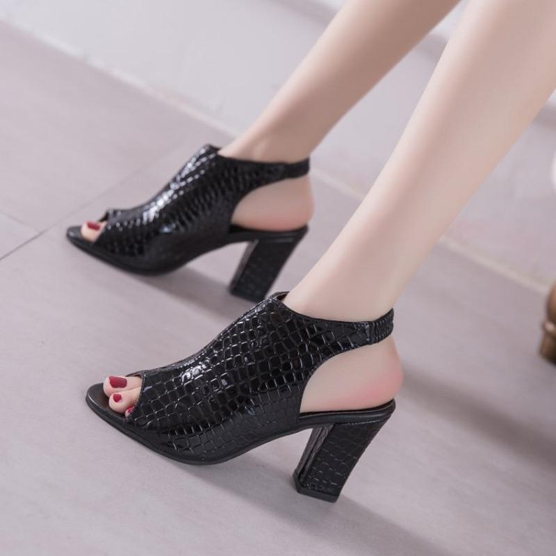 Sandals Women's Summer New Thick-heeled Women's Fashion Sandals Women's Shoes