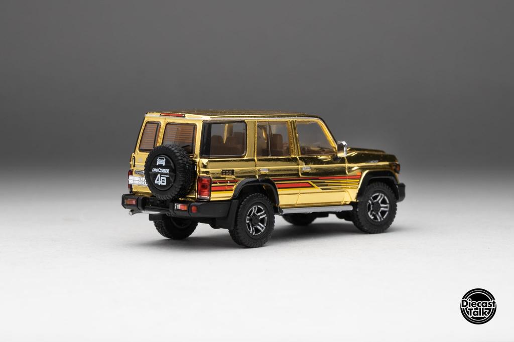 FREESTYLE GCD Scale Toyota Land Cruiser 70 Arab Spec Gold Edition DiecastTalk Custom Finished Model DTGSPC8 1/64