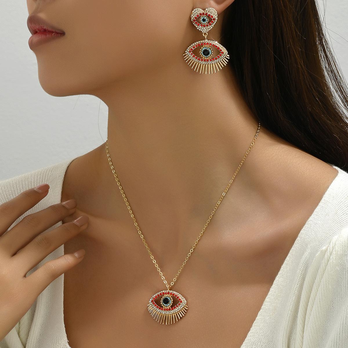 

Мода Хип-хоп Стиль Дамы Ожерелье Личность Любовь Глаз Дьявола Дизайн Серьги Длинная Цепь