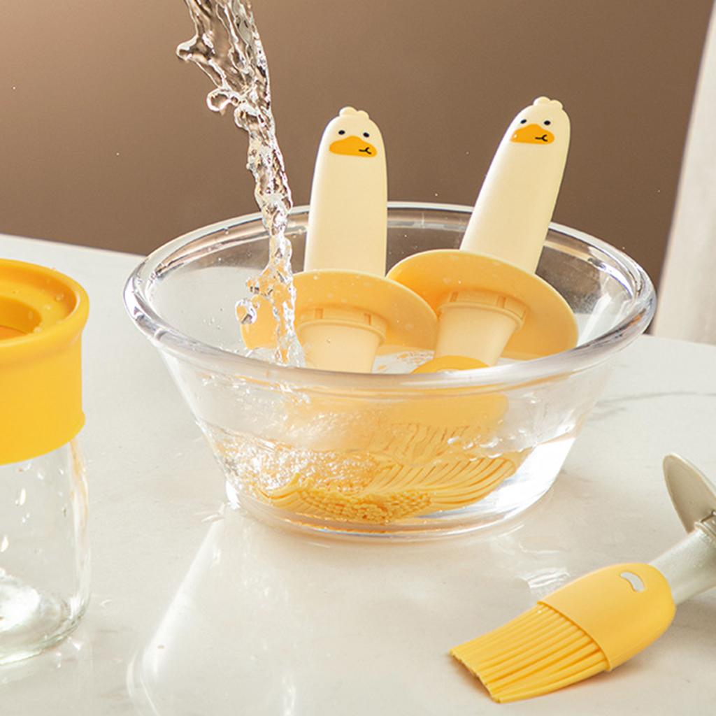 High Heat Resistant Basting Brush Silicone Oil Brush with Ergonomic Handle for BBQ Baking Non Slip Kitchen Accessory