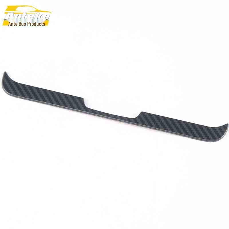 

Накладка на задний подстаканник Roewe RX8: Модификация консоли третьего ряда из нержавеющей стали