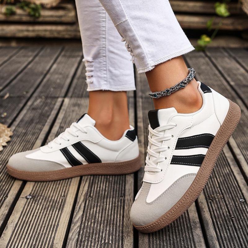 Women's Color-Blocked Round-Toe Lace-Up Flat Low-Top Training Sports Board Shoes, European Style, Available In Large Sizes.