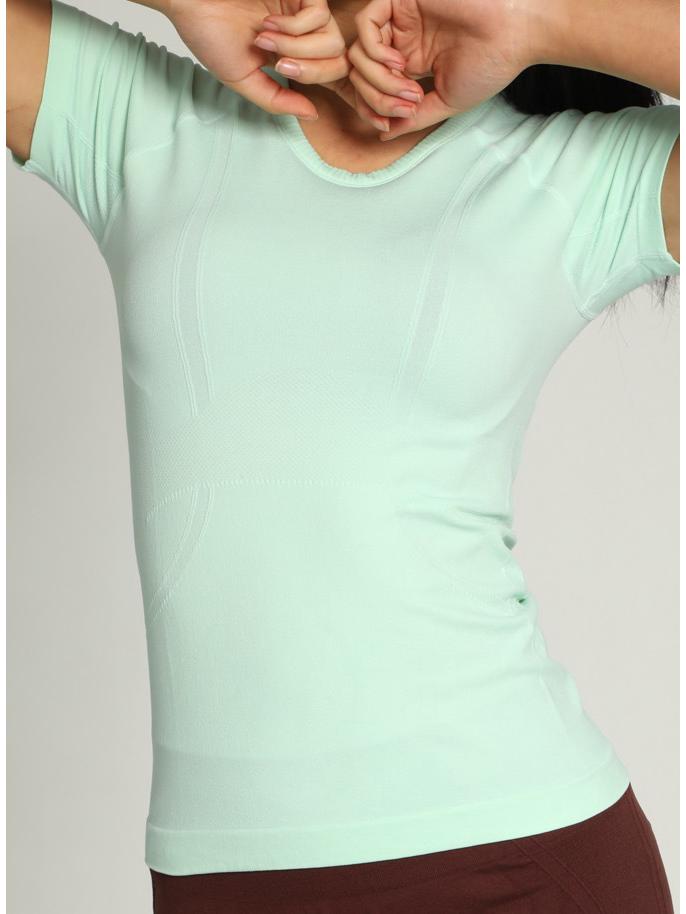 

Double Poem Women s Seamless Nude Yoga Top - Slim Fit, High Elastic, Short Sleeve, Round Neck, for Spring/Summer Fitness and Running Medium (95-105 jin)