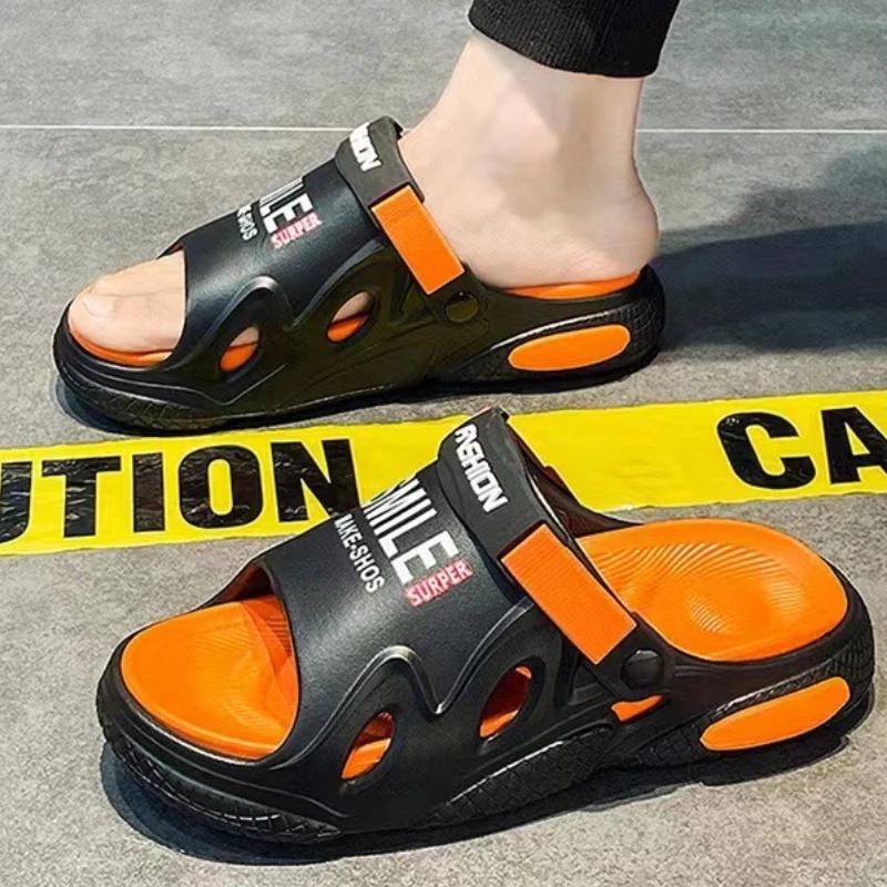 Men's Slippers Summer New Thick Soled Casual Sandals Outdoor Anti Slip Beach Shoes Comfortable and Lightweight Two on Sandals