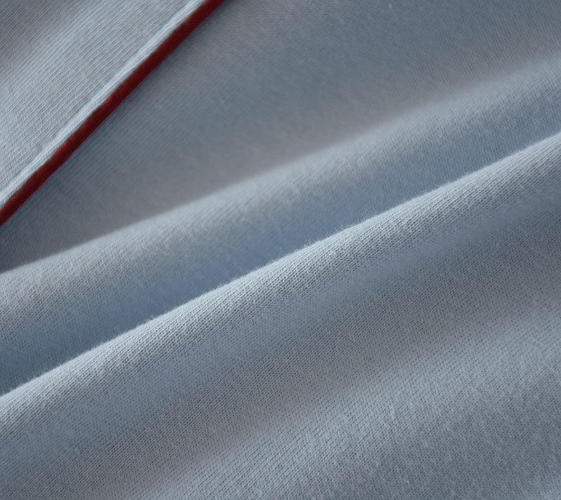 Women's Long Sleeve Strawberry Knit Robe - Soft Cotton Swallowtail Lapel Nightgown for Spring and Autumn