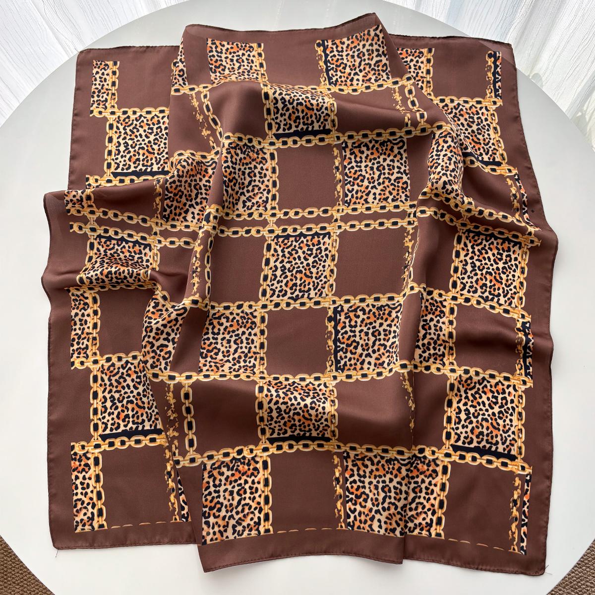 

Leopard Printed Square Scarf Women Imitation Silk Scarves Bandanas Luxury Hijab Neckerchief Elegant Travel Shawl Wraps