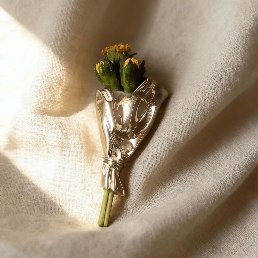 Elegant Flower Insertable Brooch Vintage Silver Glossy Pin Bouquet Brooch Women