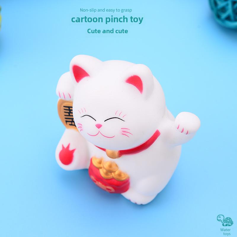 Jixin Vinyl Mini Waving Fortune Cat Cake Decoration & Keychain Pendant