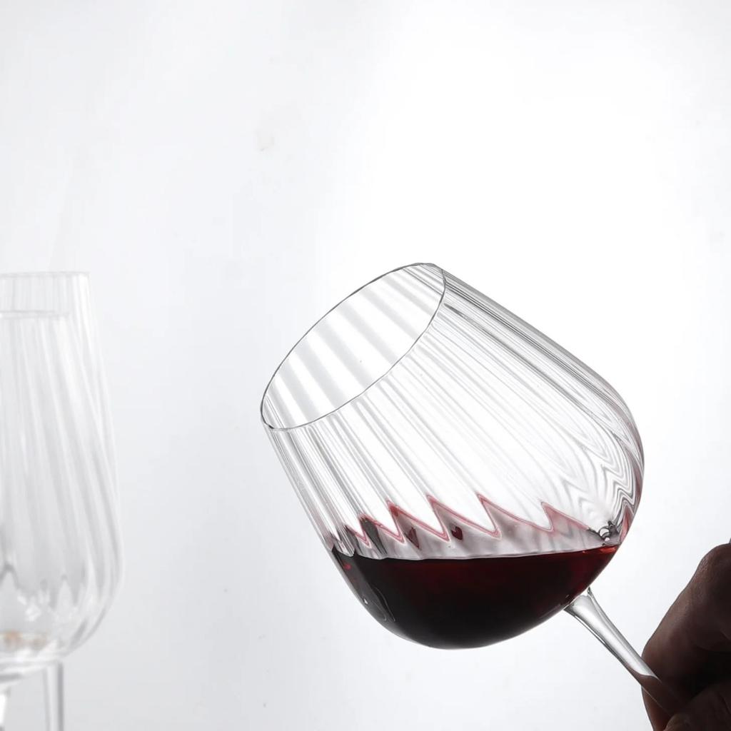 Nordic vertical striped red wine glass, champagne glass, creative striped crystal glass, tall glass for home use