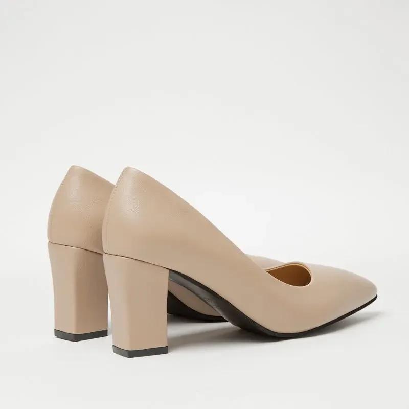 High Heels Women New Korean Style Pointed Shallow Mouth Thick Heel Fashion Shoes