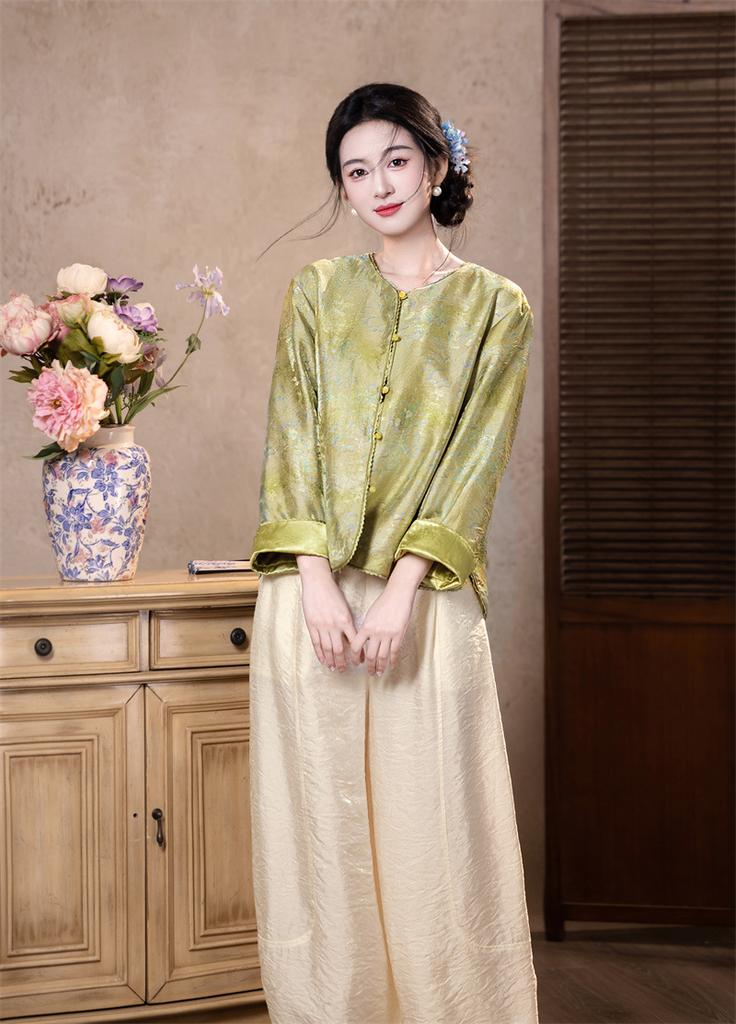 National Style New Chinese Satin Printed Cheongsam Top 1011 Early Autumn New Fashion Young Low Neck Loose Cardigan
