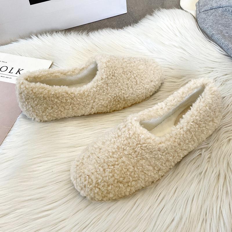 Fashion Crystal Metal Chains lambwool moccasins winter shoes woman warm curly fur flats female furry cotton snow boots shoes big size 43