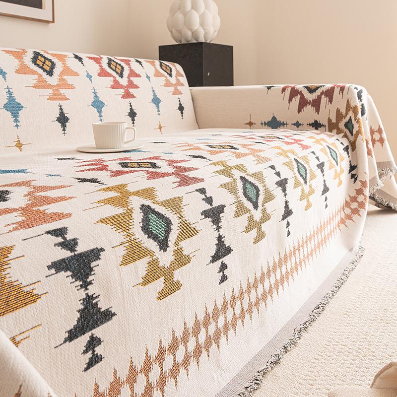 Bohemian Striped Printed Sofa Towel Multifunctional Chenille Knee Blanket for Home Office All-Inclusive Easy-Care Couch Covers