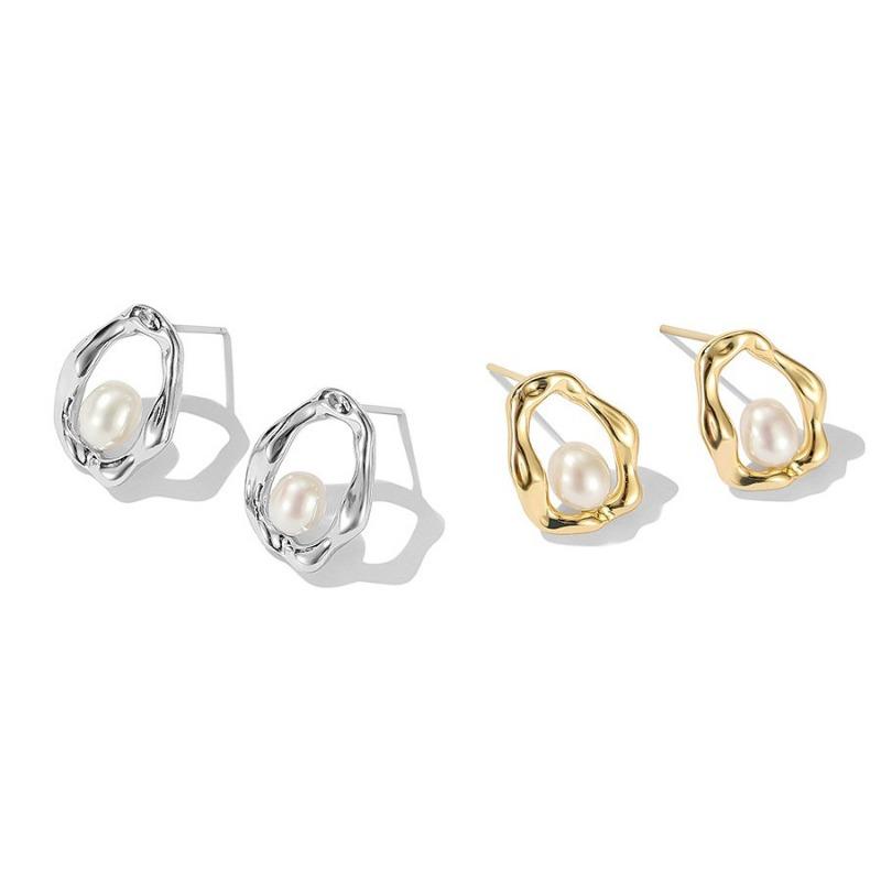 Niche Unique Pearl Earrings New Trendy Stud Earrings Femininity High-end Light Luxury Earrings