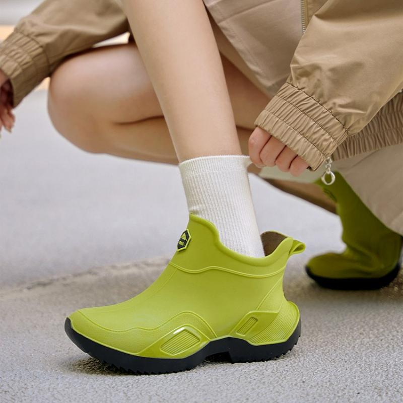 Men's Rain Boots Work Waterproof Boots Kitchen Fishing Rubber Shoes Round Toe PVC Water Shoes Outdoor Non-Slip Women Ankle Boots